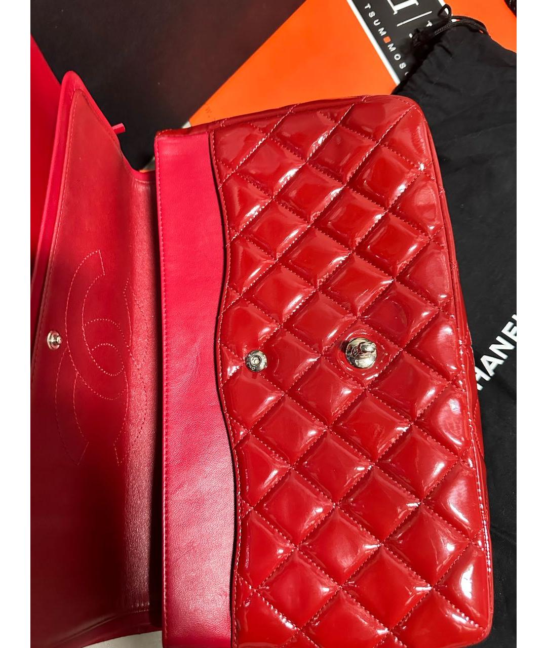 CHANEL PRE-OWNED Красная сумка через плечо из лакированной кожи, фото 8