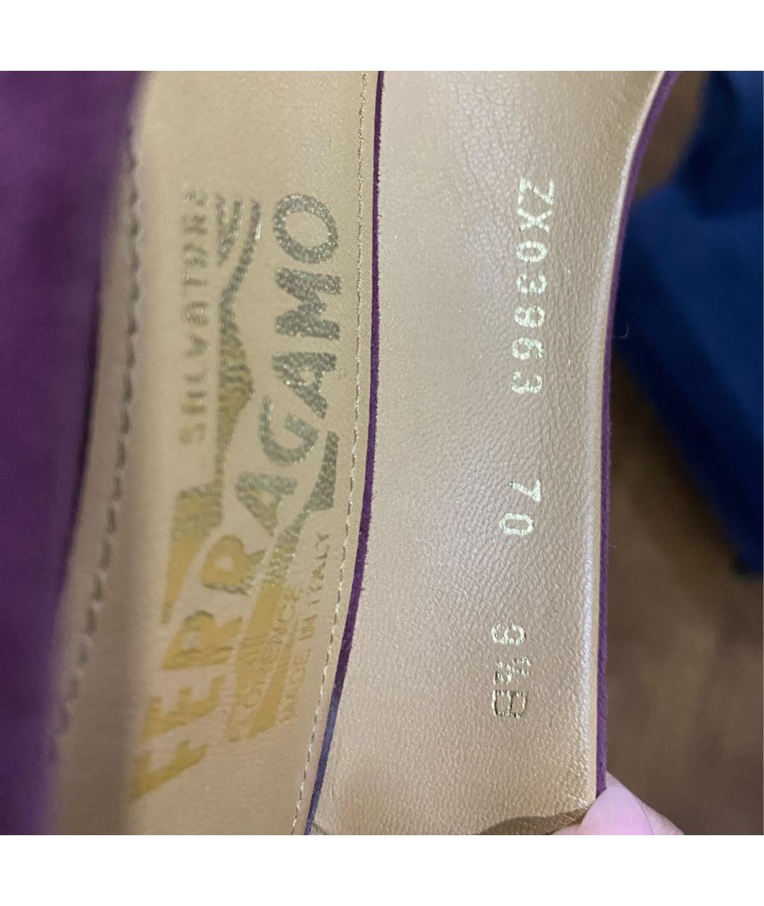 SALVATORE FERRAGAMO Фиолетовые замшевые туфли, фото 5