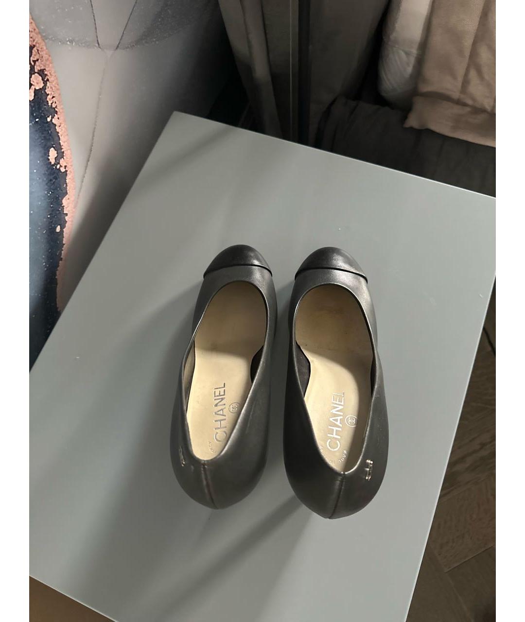 CHANEL PRE-OWNED Антрацитовые туфли из искусственной кожи, фото 3