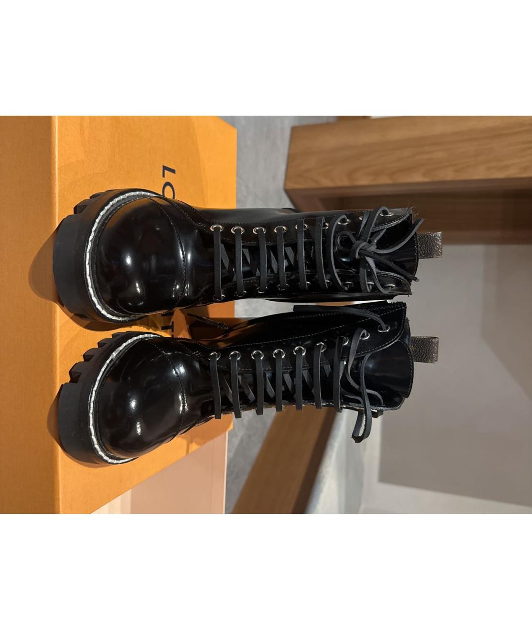 LOUIS VUITTON Черные кожаные ботильоны, фото 2