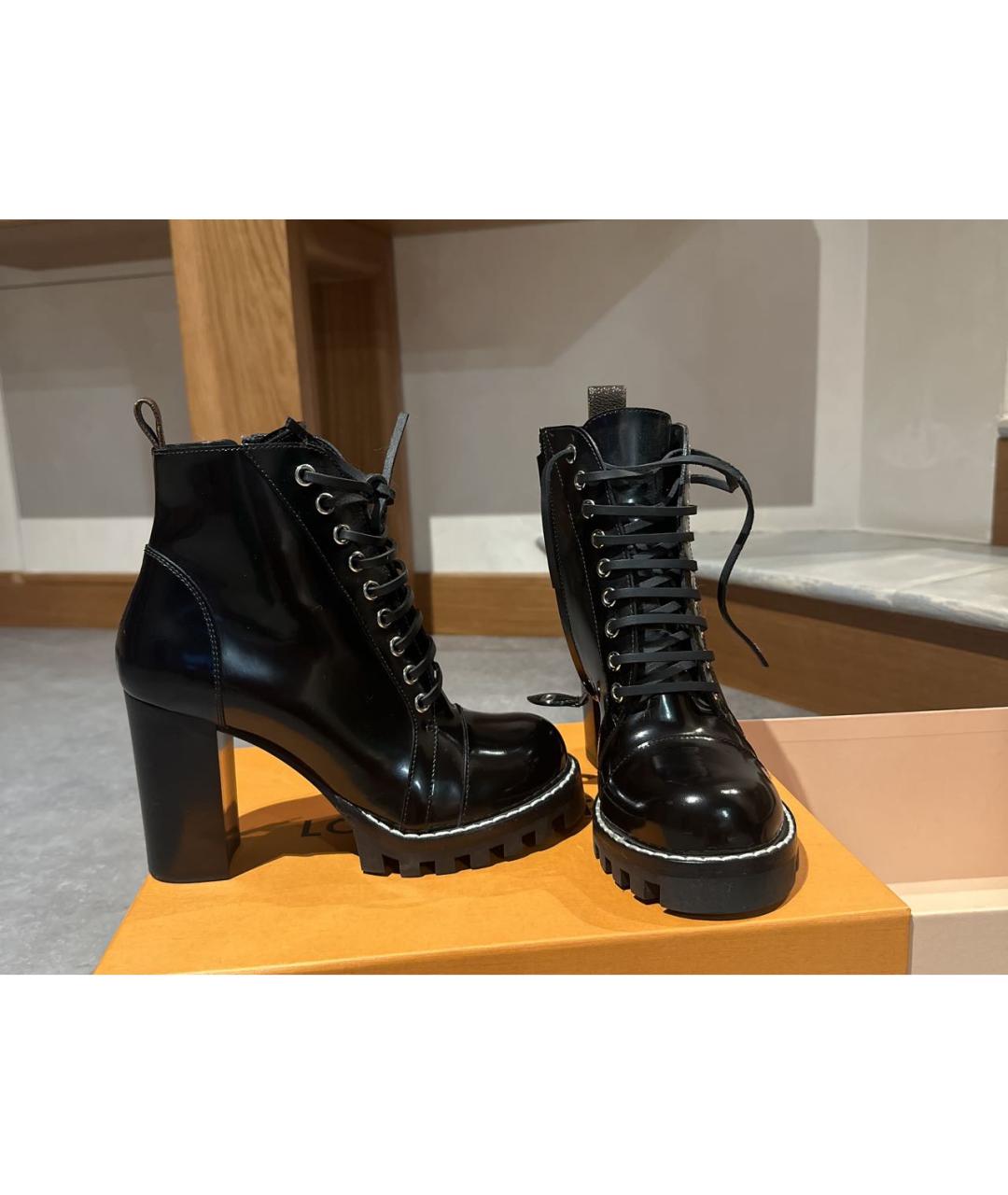 LOUIS VUITTON Черные кожаные ботильоны, фото 8