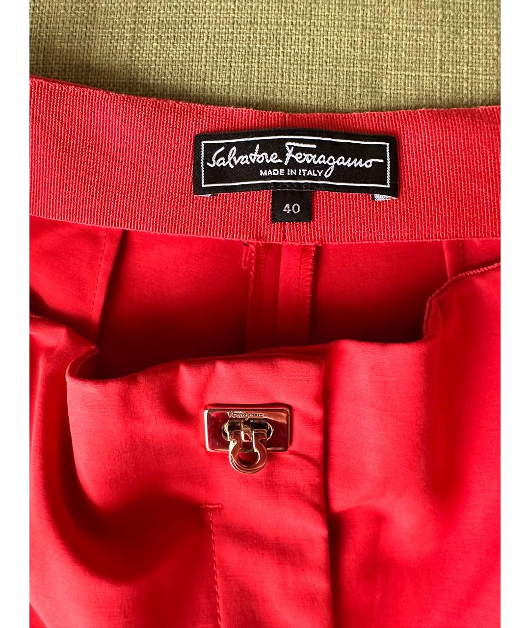 SALVATORE FERRAGAMO Красные хлопко-эластановые прямые брюки, фото 3