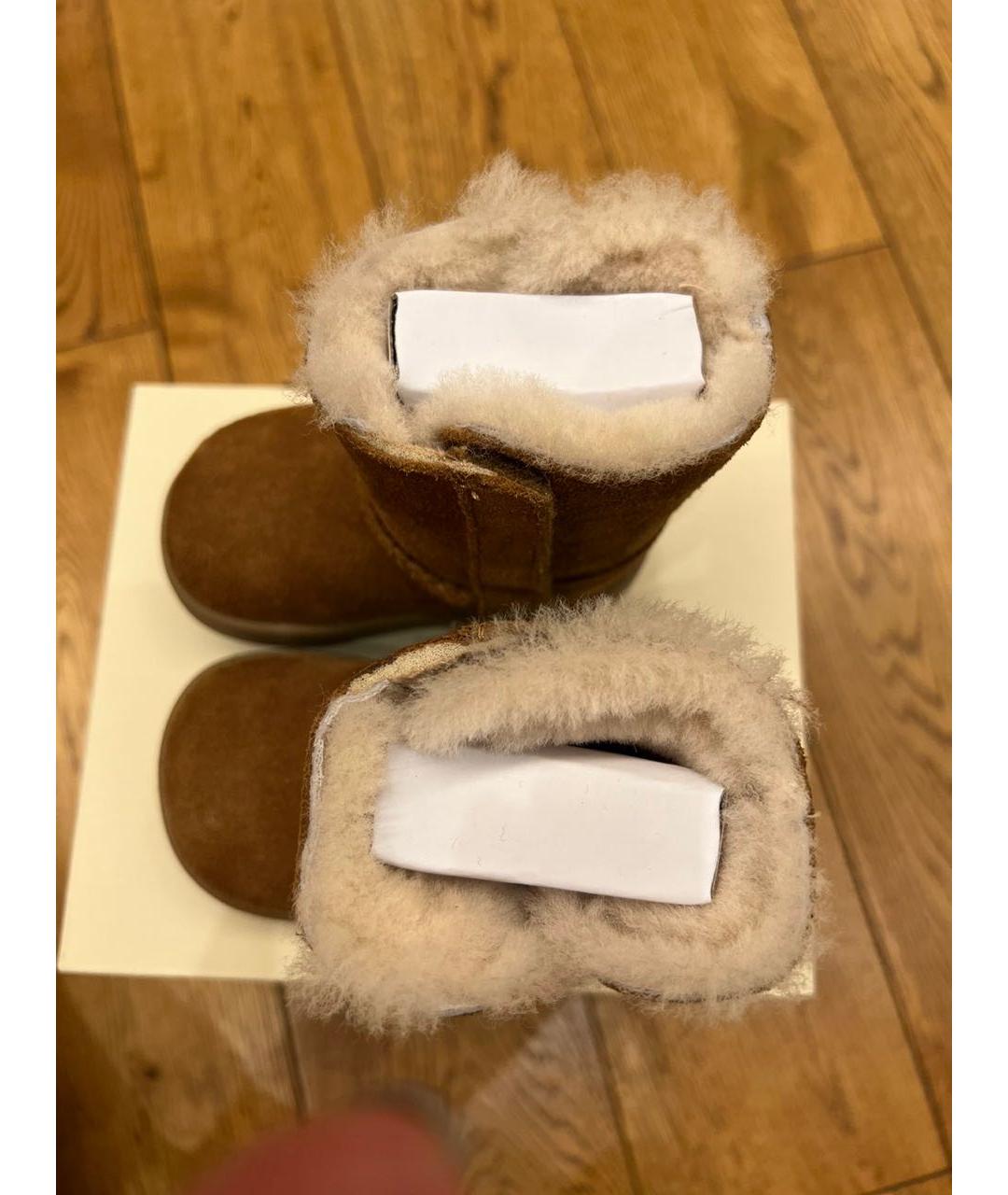 UGG AUSTRALIA KIDS Бежевые сапоги, фото 3