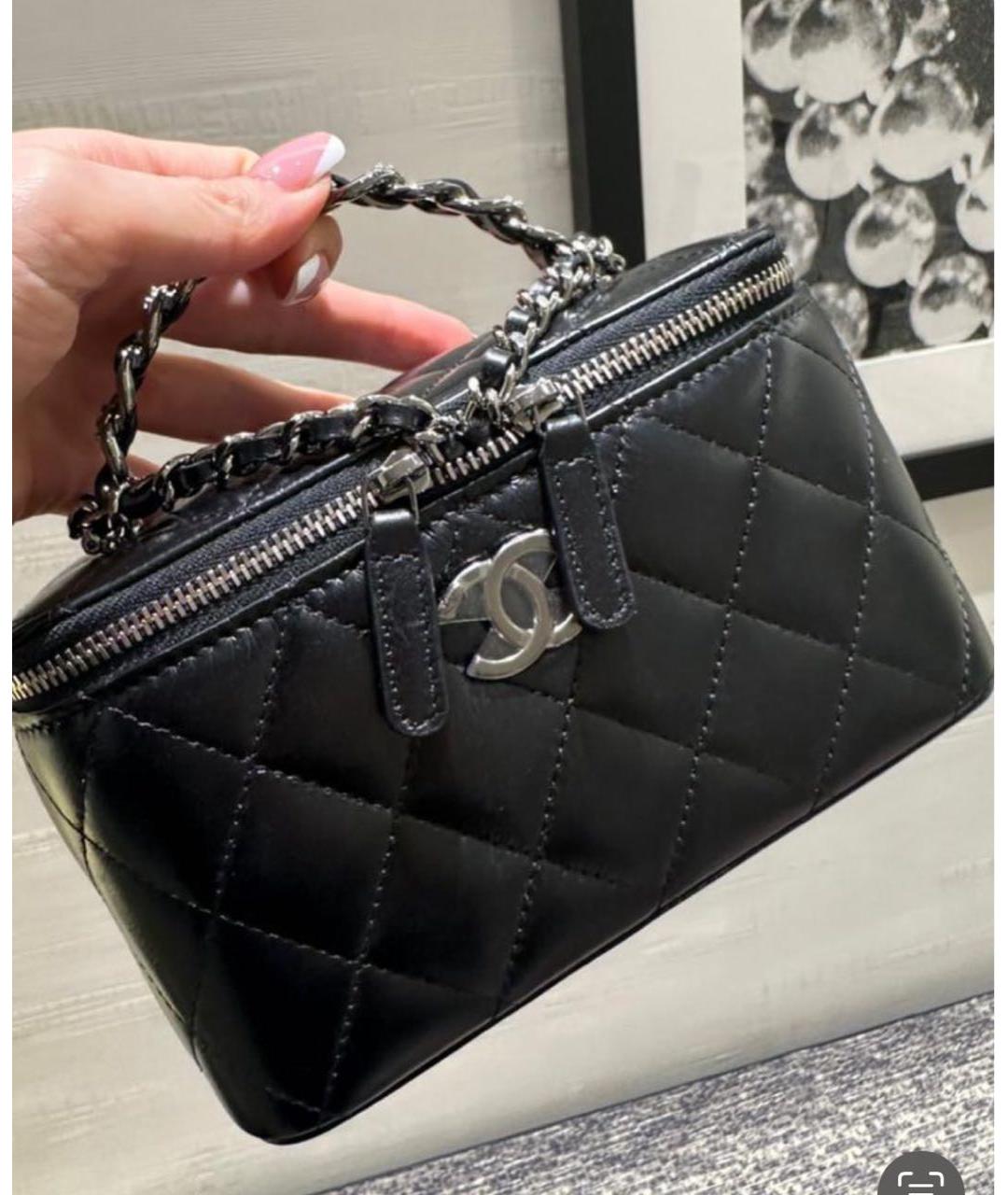 CHANEL Черная кожаная сумка с короткими ручками, фото 2
