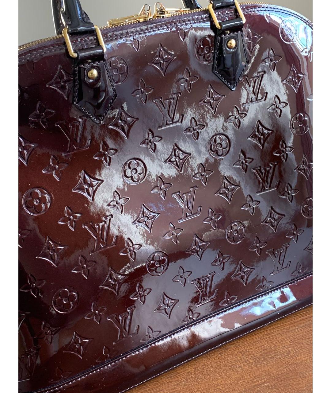 LOUIS VUITTON Бордовая сумка с короткими ручками из лакированной кожи, фото 8