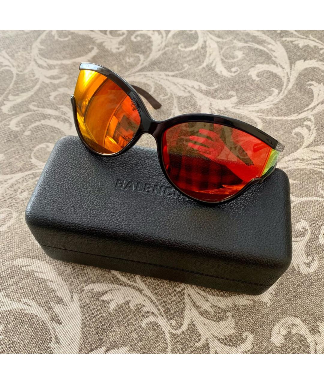BALENCIAGA Оранжевое пластиковые солнцезащитные очки, фото 2