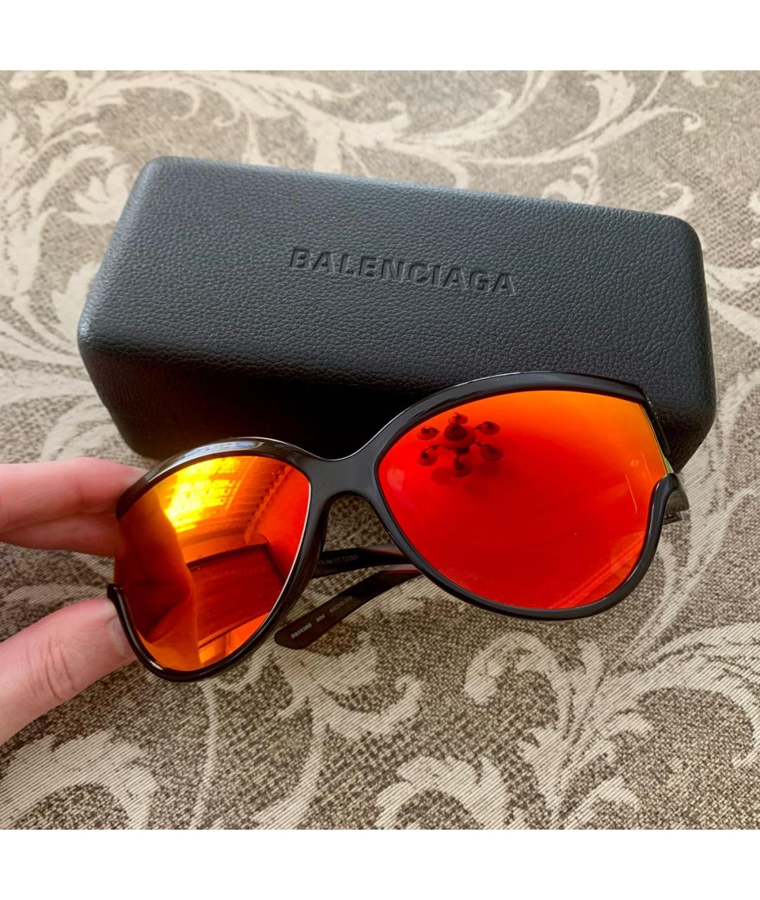 BALENCIAGA Оранжевое пластиковые солнцезащитные очки, фото 3