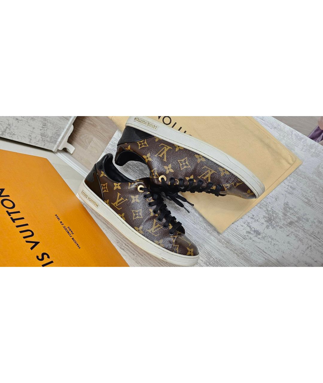 LOUIS VUITTON Коричневые кроссовки, фото 7