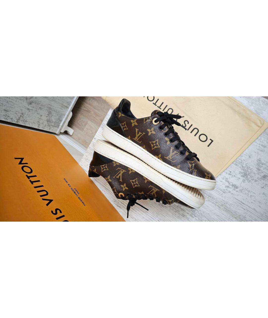 LOUIS VUITTON Коричневые кроссовки, фото 8