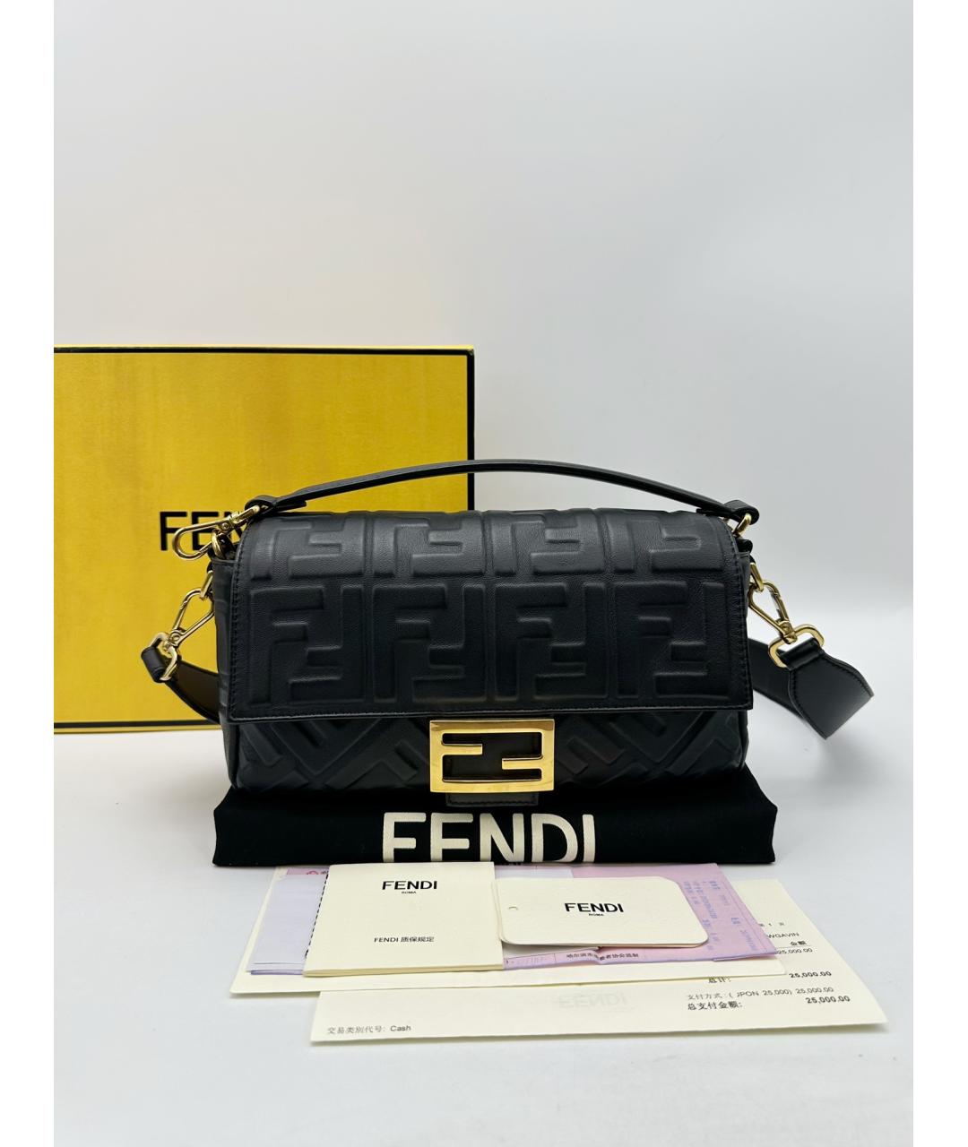 FENDI Черная кожаная сумка через плечо, фото 2