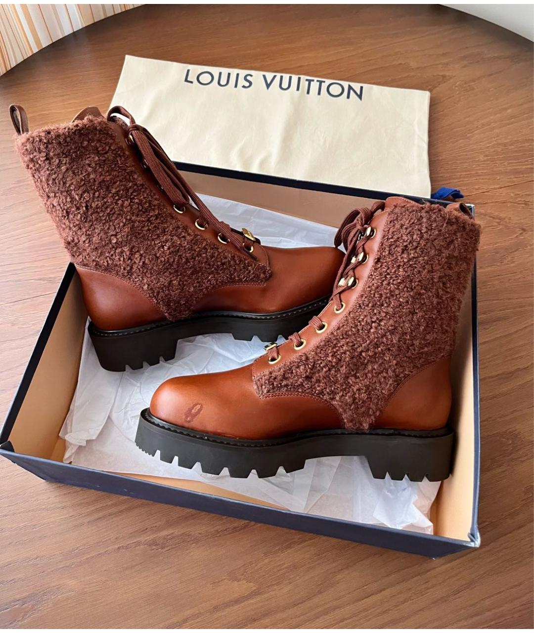Ботинки LOUIS VUITTON PRE-OWNED для женщин купить за 65000 руб, арт.1402498 – Интернет-магазин Oskelly