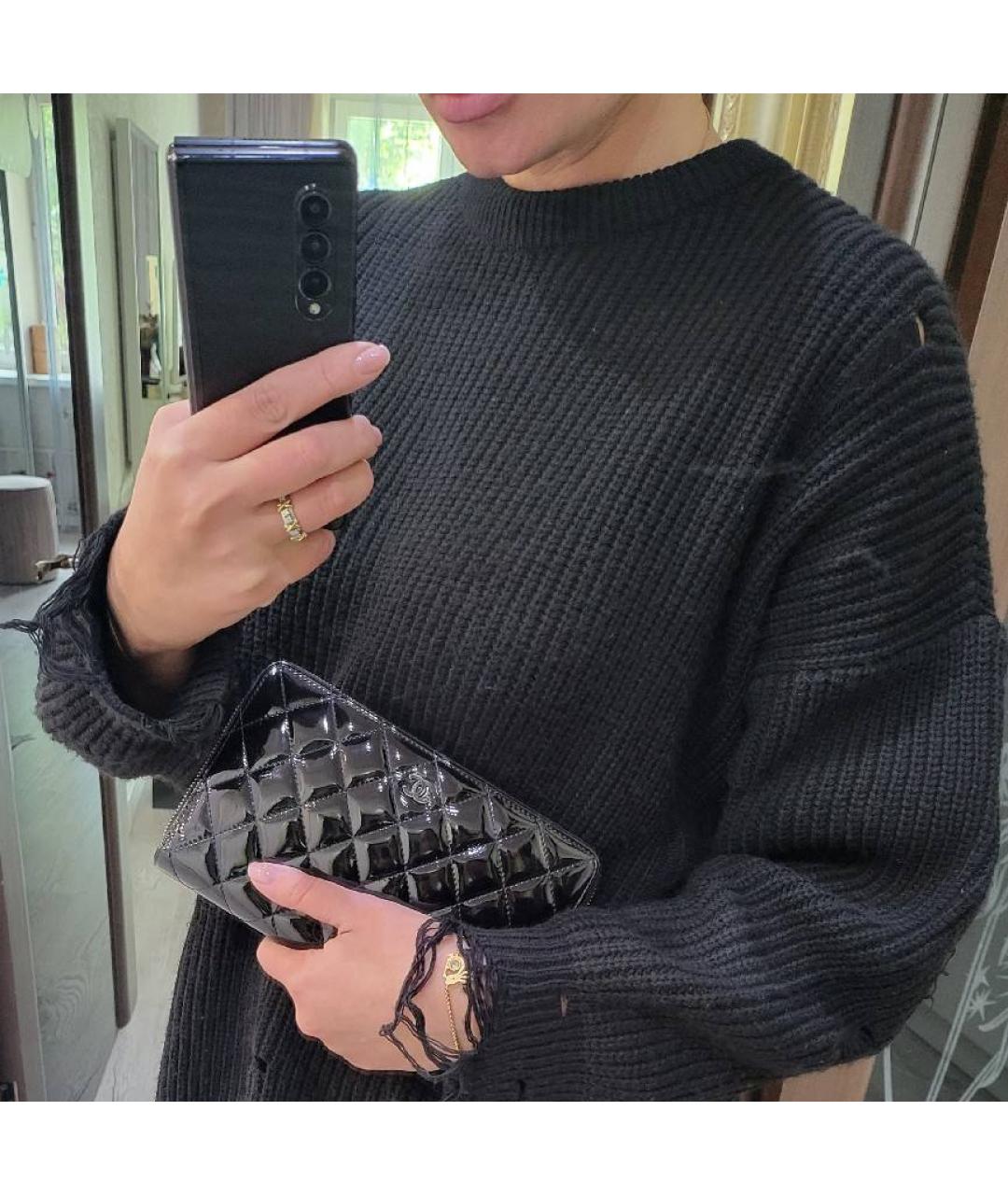 CHANEL PRE-OWNED Черный кошелек из лакированной кожи для женщин – купить в  интернет магазине с доставкой