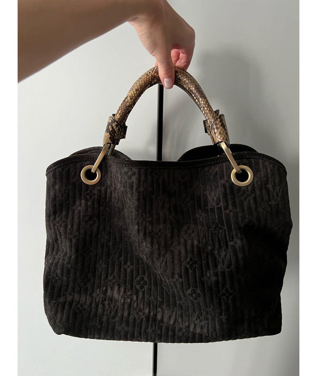 LOUIS VUITTON Серая замшевая сумка с короткими ручками, фото 2