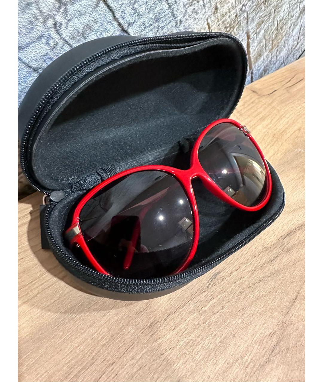 GIANFRANCO FERRE Красные пластиковые солнцезащитные очки, фото 6