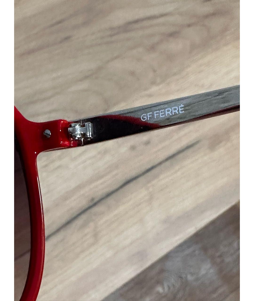 GIANFRANCO FERRE Красные пластиковые солнцезащитные очки, фото 8