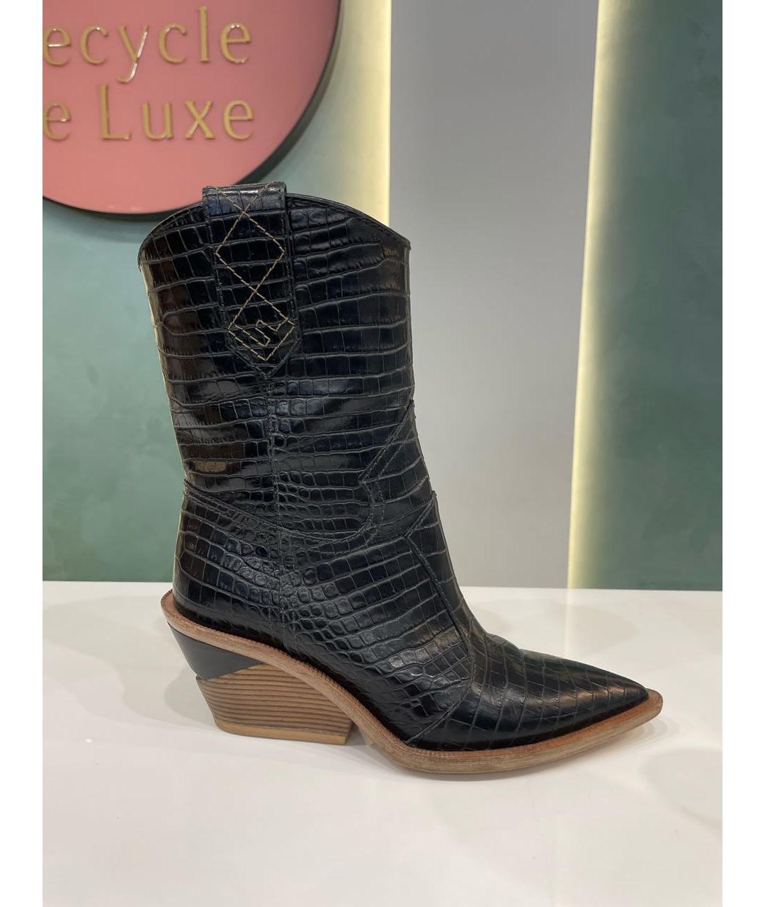 Fendi black store cowboy boots