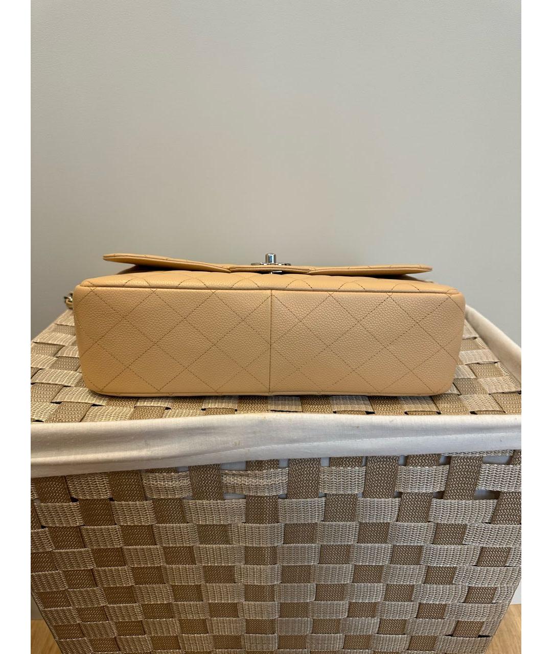 CHANEL Бежевая кожаная сумка через плечо, фото 5