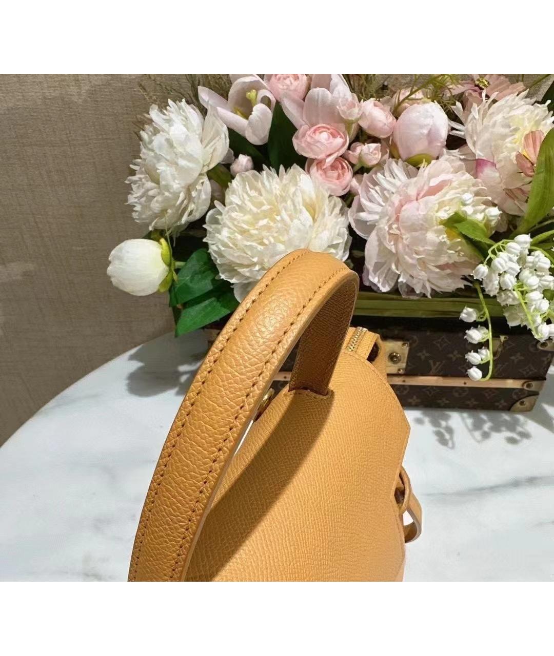 CELINE Желтая кожаная сумка с короткими ручками, фото 2