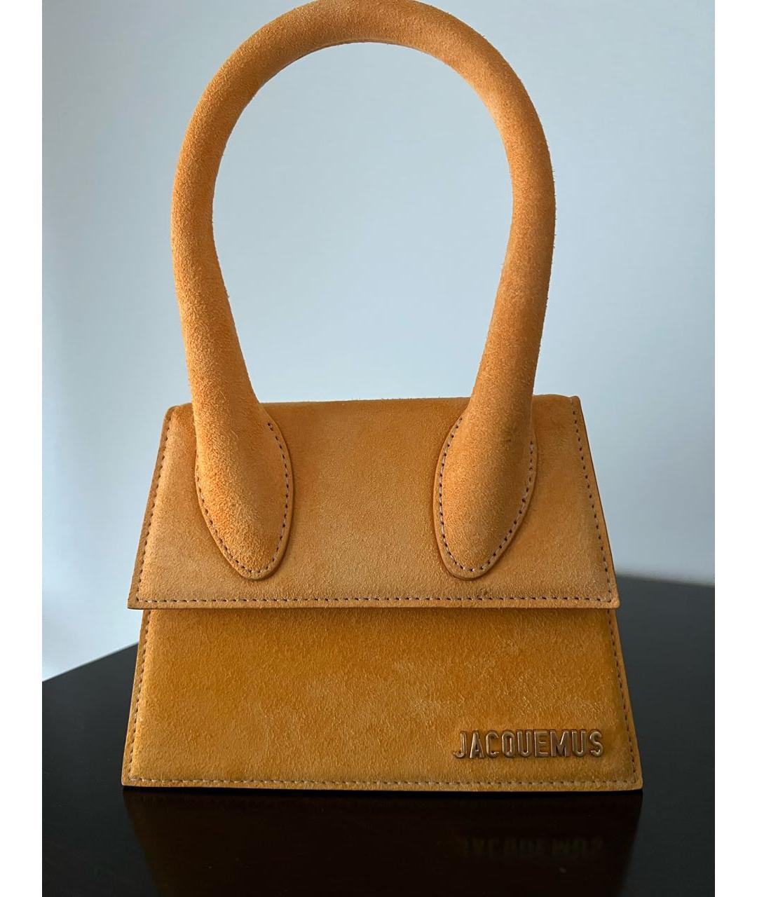 JACQUEMUS Оранжевая замшевая сумка с короткими ручками, фото 2