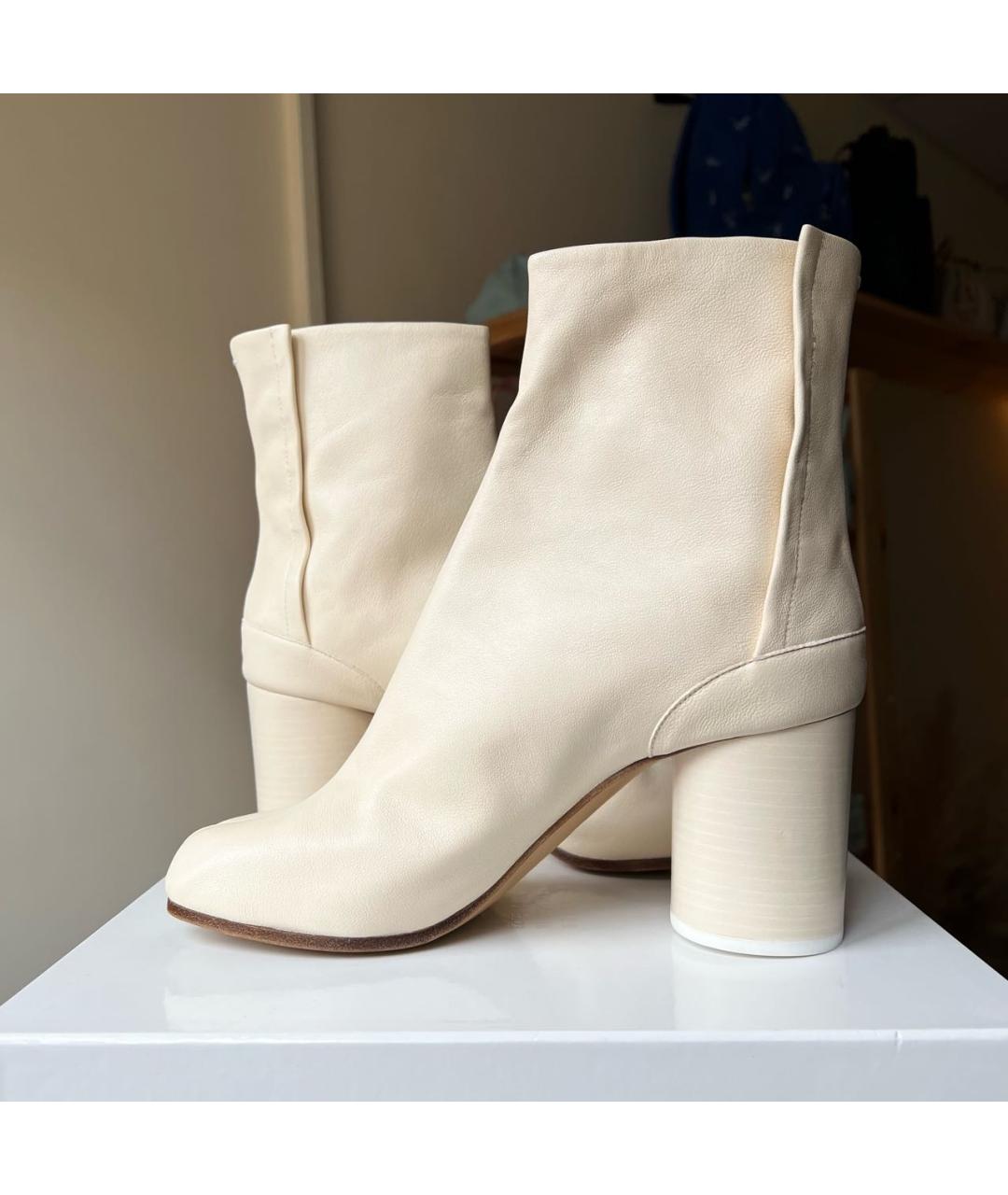 Margiela white tabi clearance boots