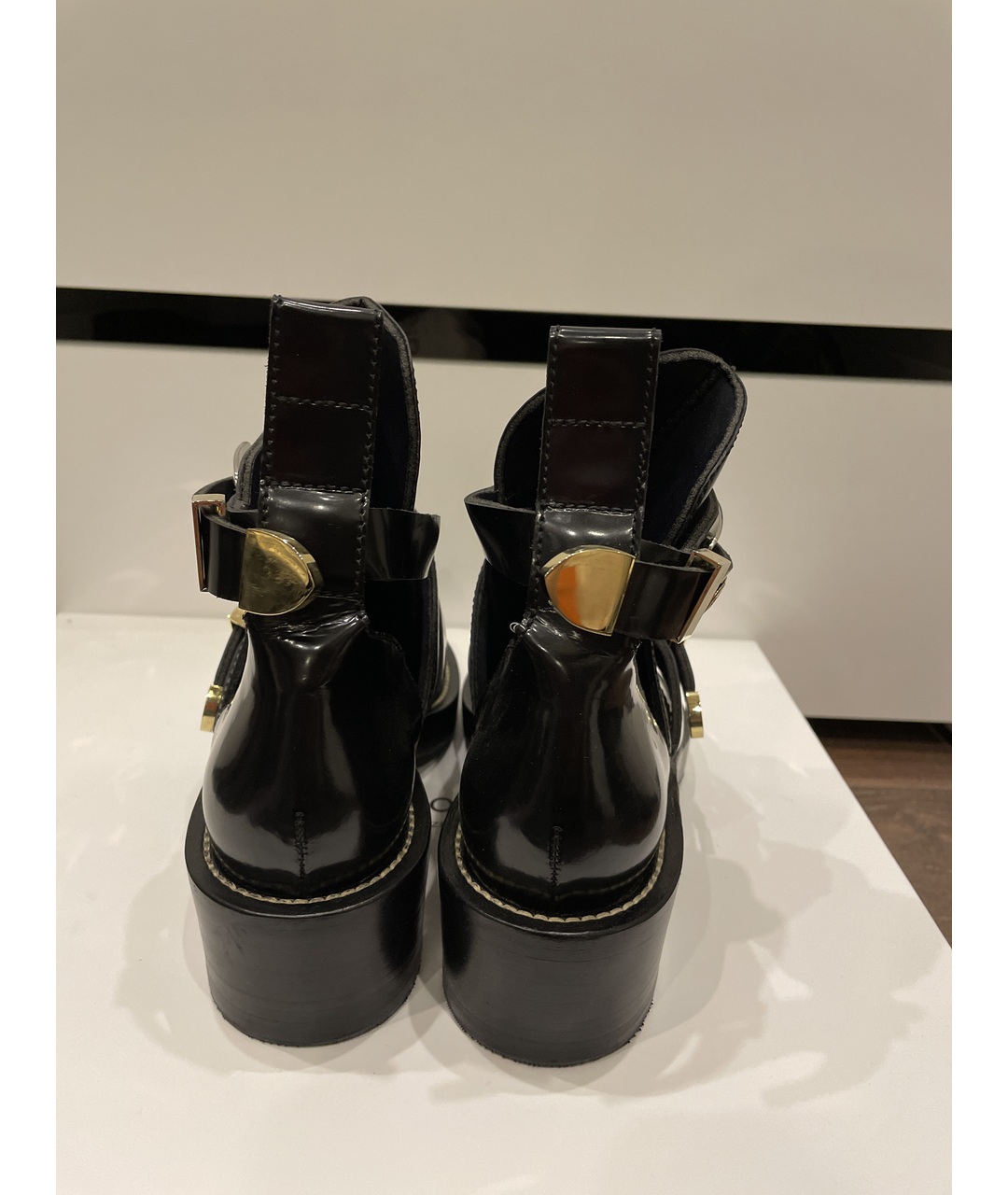 BALENCIAGA Черные кожаные ботинки, фото 4