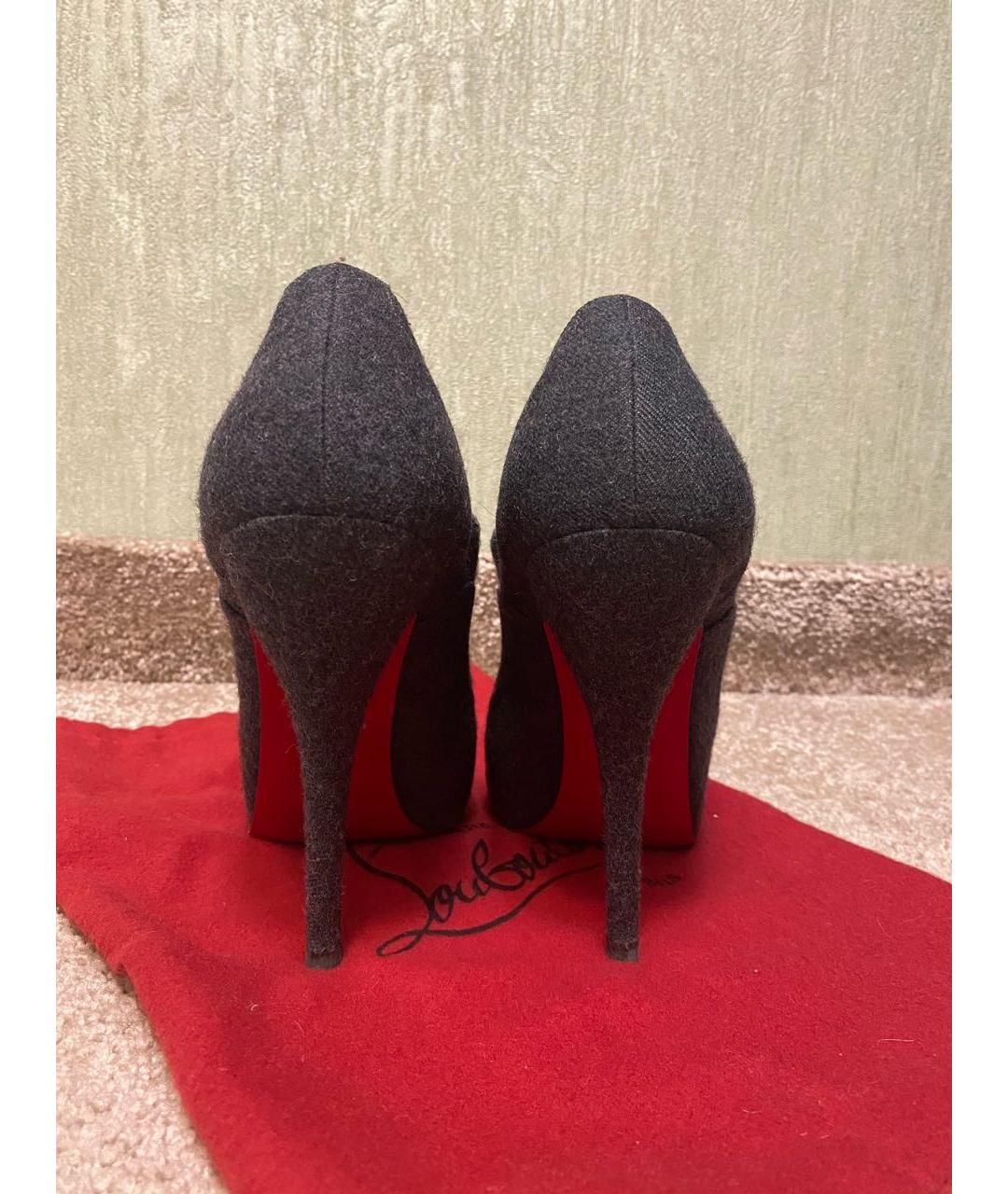 CHRISTIAN LOUBOUTIN Антрацитовые текстильные ботильоны, фото 4