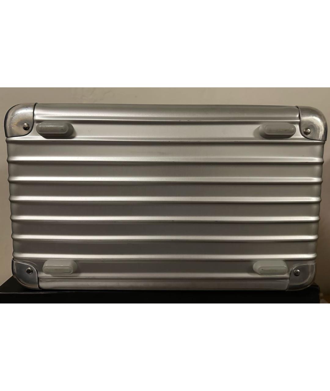 Rimowa Серебрянный чемодан, фото 5