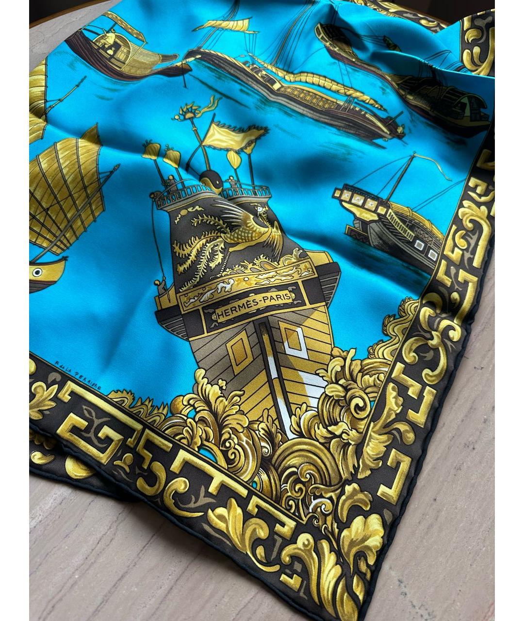 HERMES Бирюзовый шелковый платок, фото 4