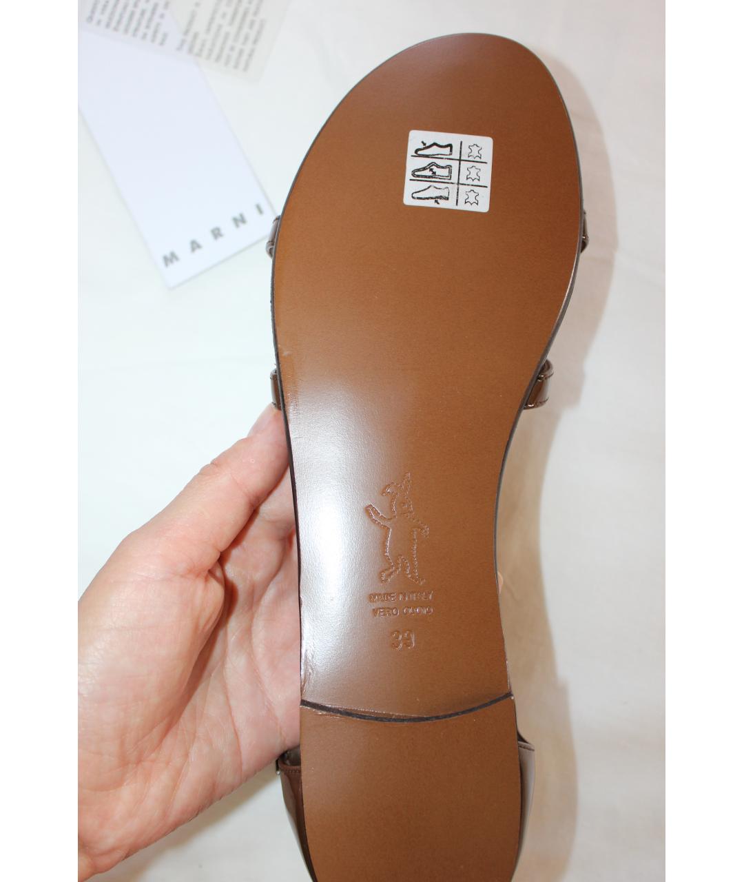 MARNI Коричневые сандалии из лакированной кожи, фото 7