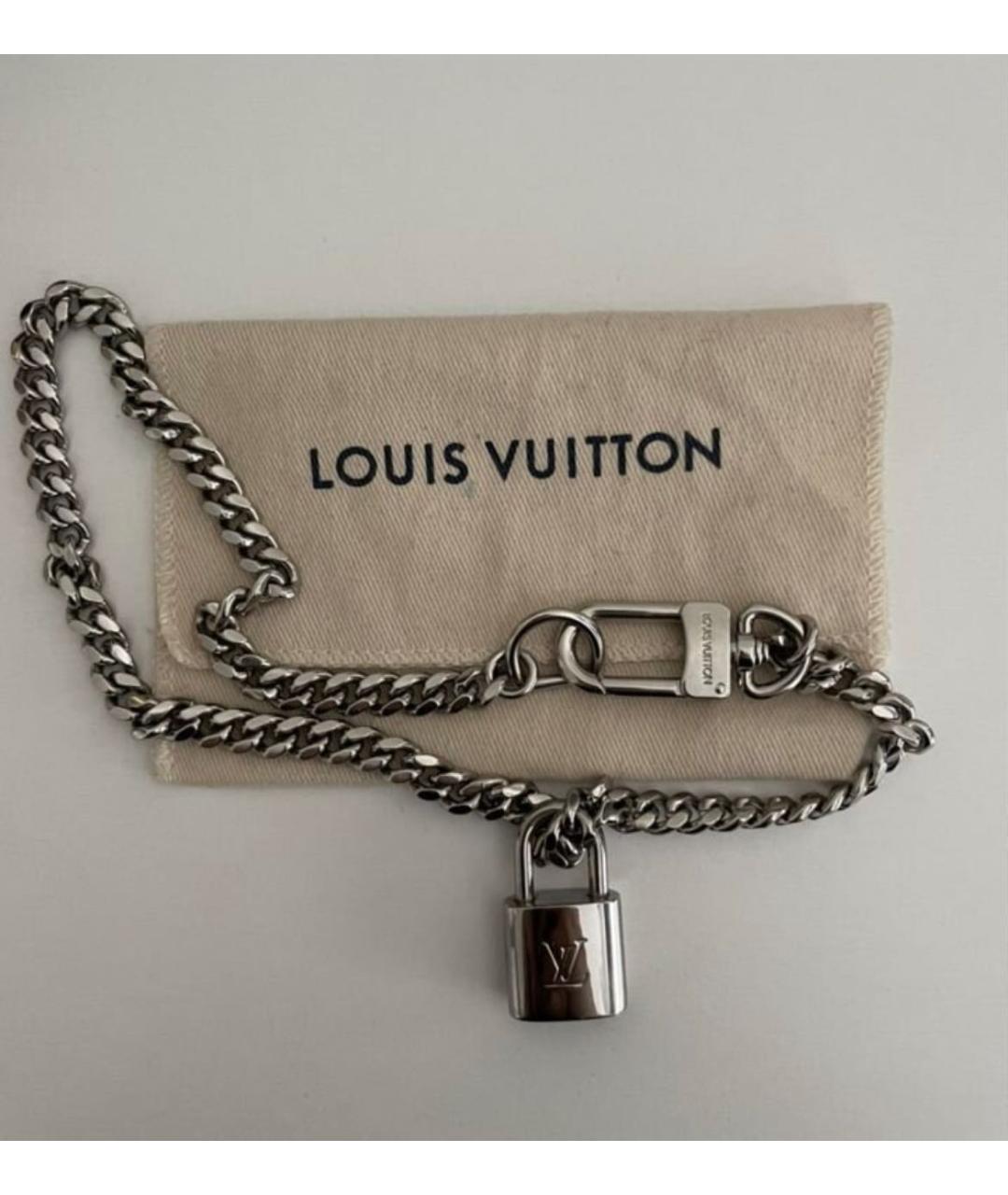 LOUIS VUITTON Серебряная подвеска, фото 5