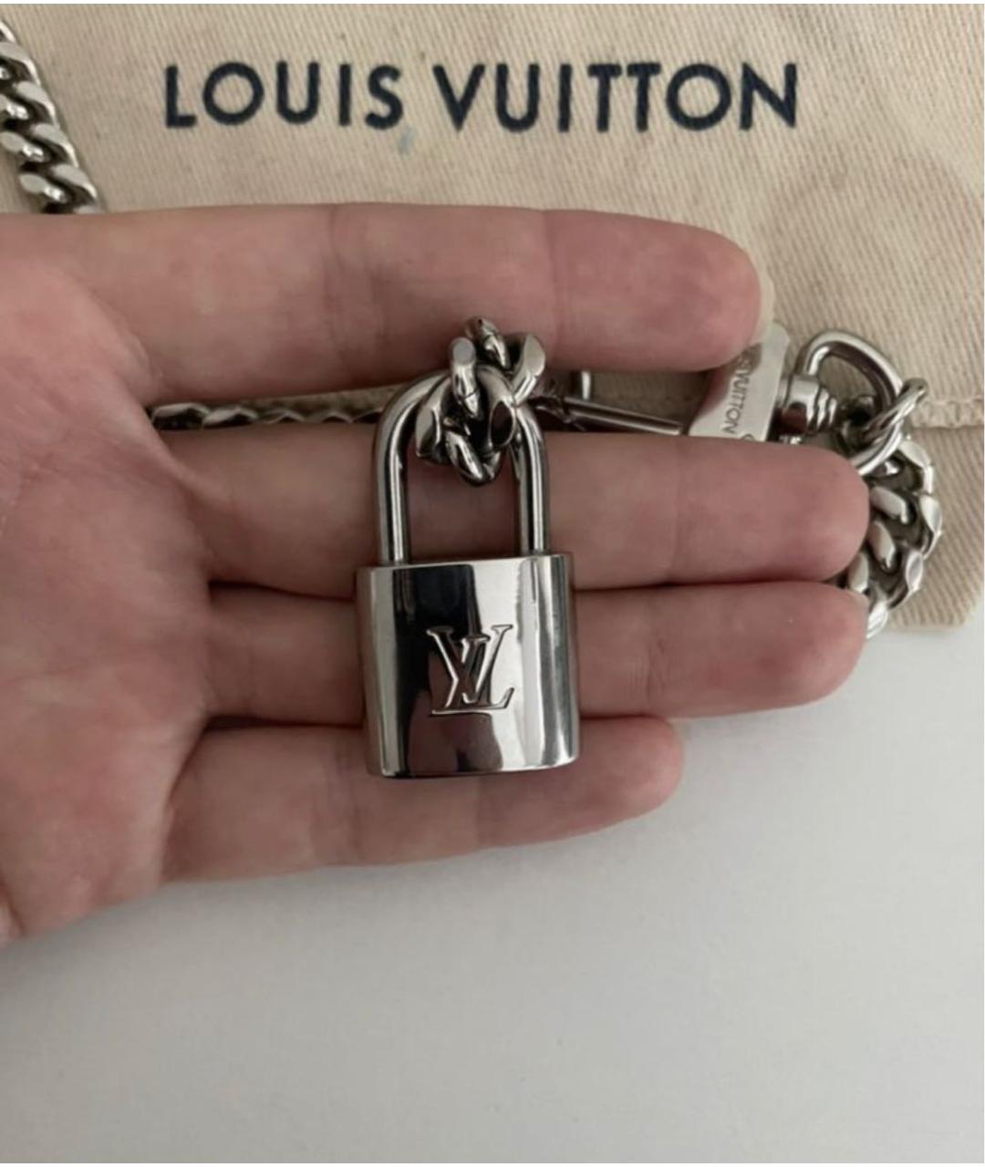 LOUIS VUITTON Серебряная подвеска, фото 2