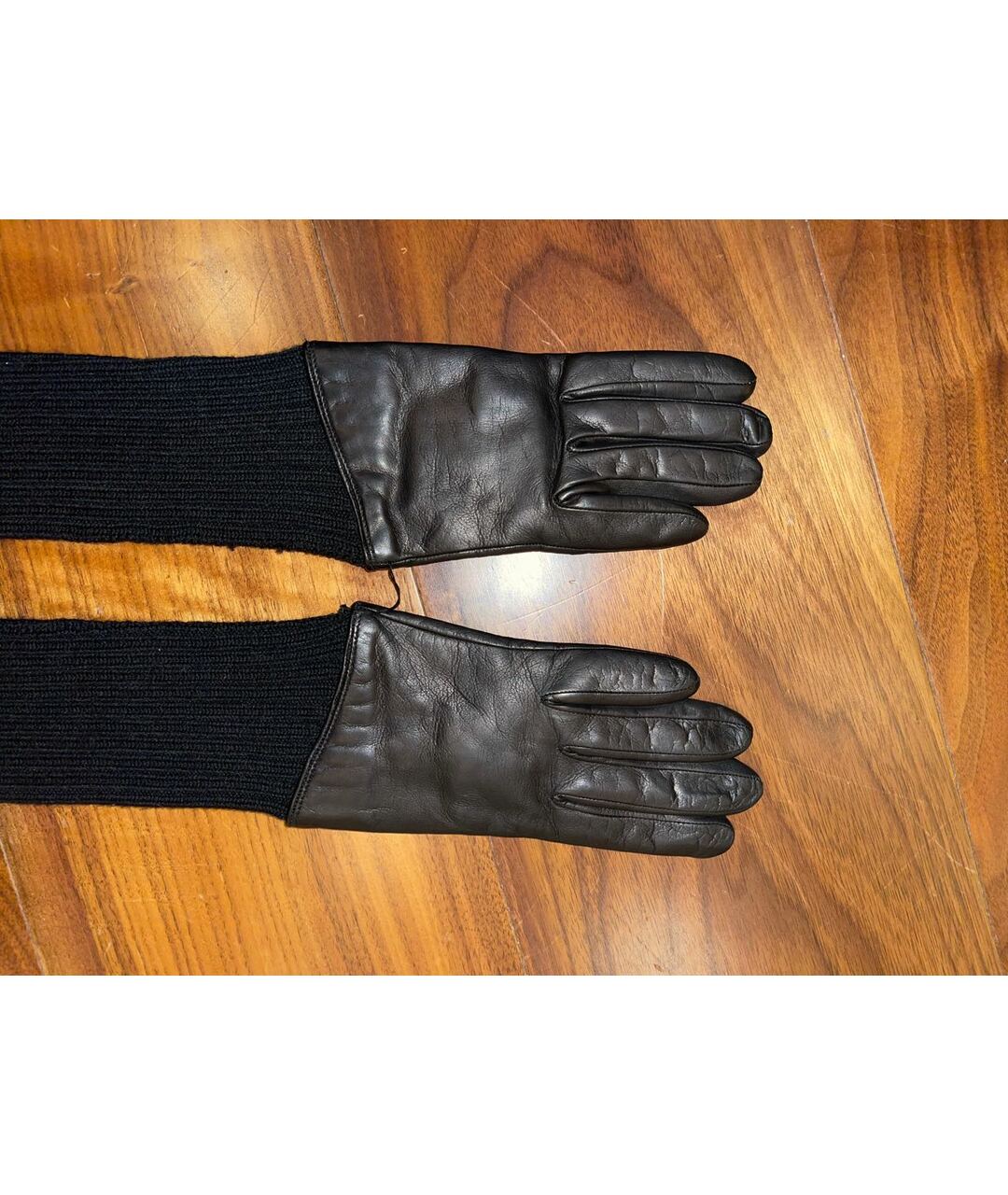MCQ ALEXANDER MCQUEEN Черные кожаные перчатки, фото 3