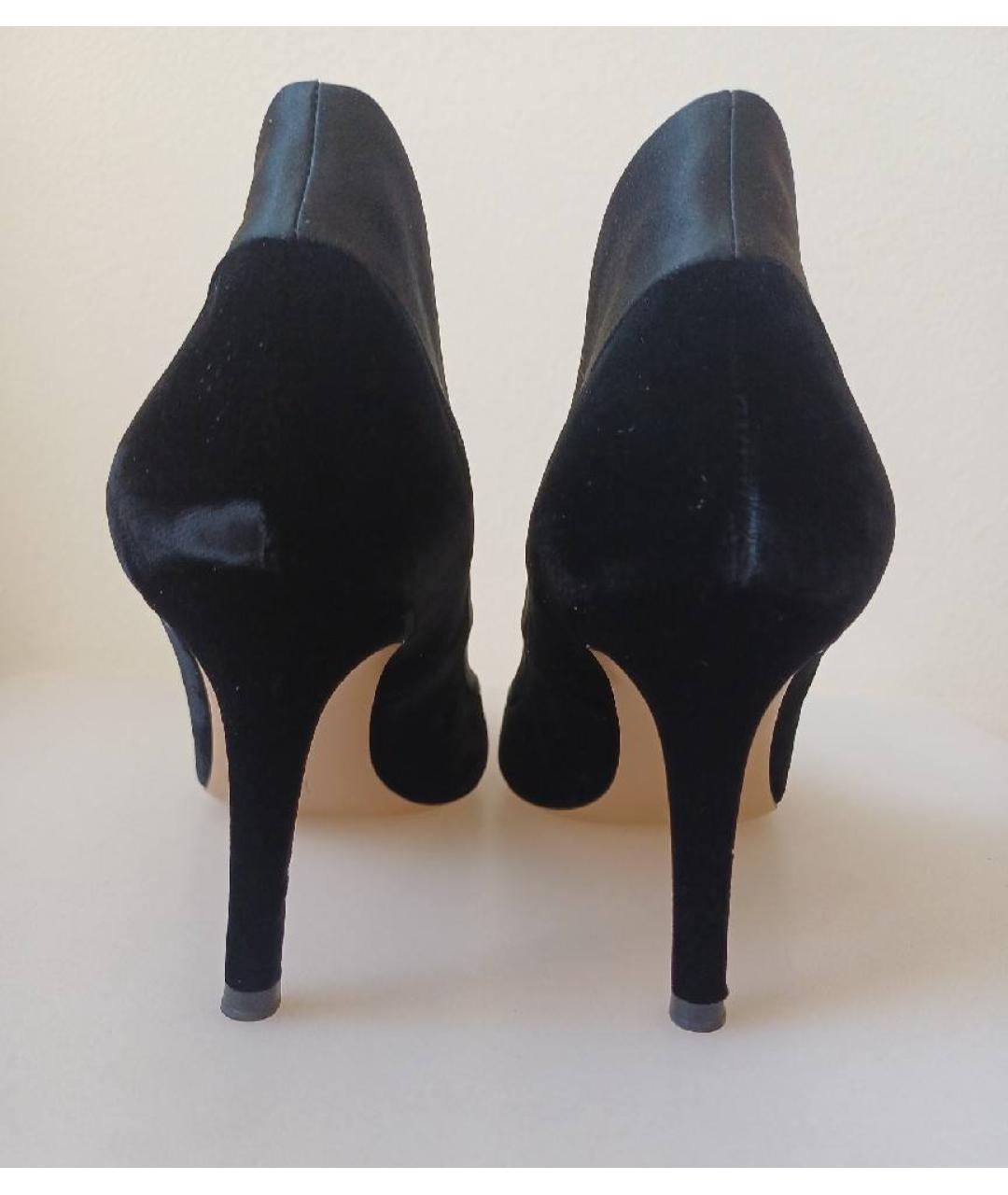 GIANVITO ROSSI Черные бархатные туфли, фото 4