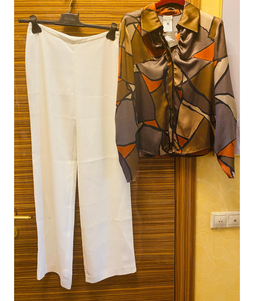 LOUIS FERAUD Мульти шелковый костюм с брюками, фото 3