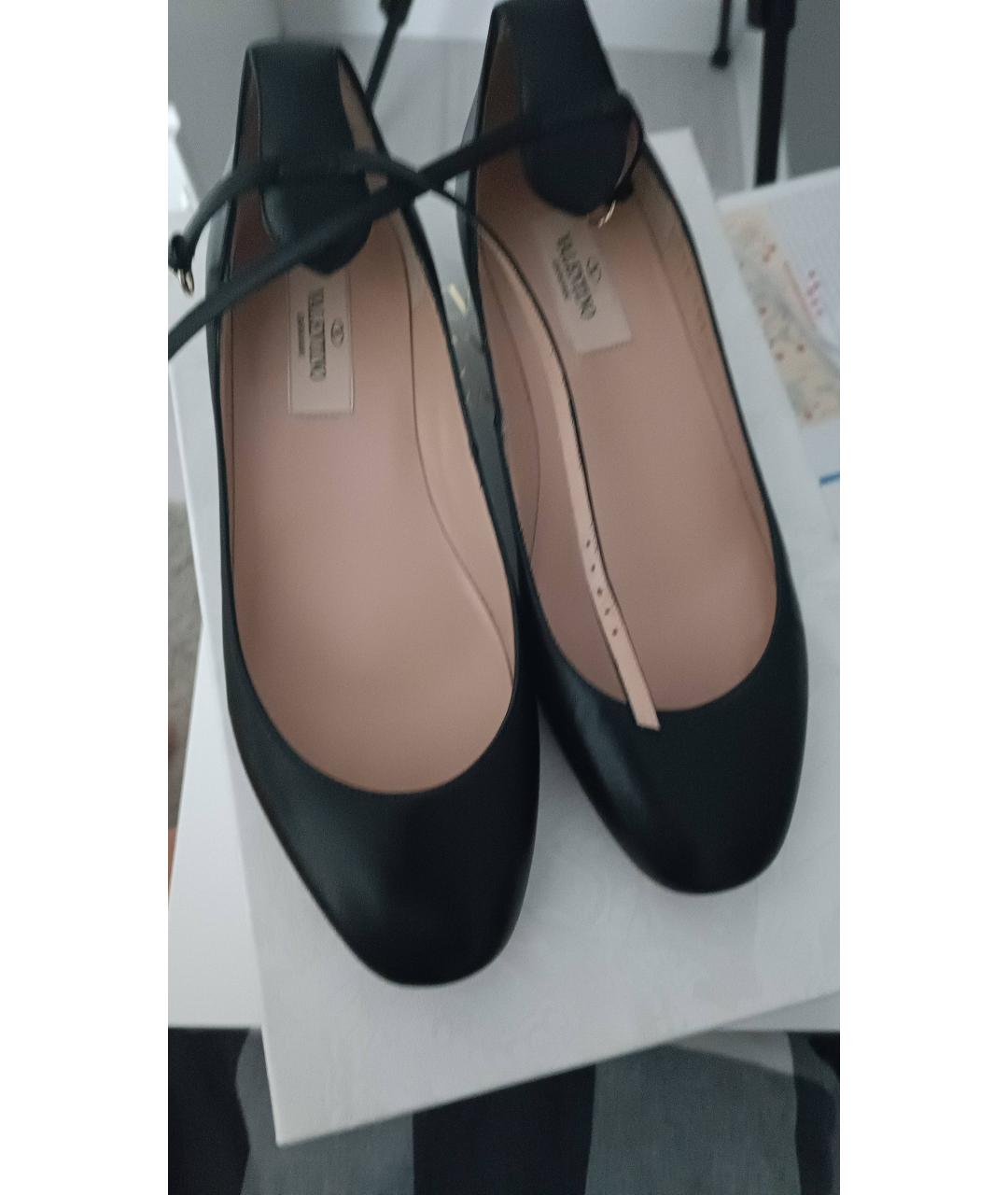 VALENTINO Черные кожаные балетки, фото 2