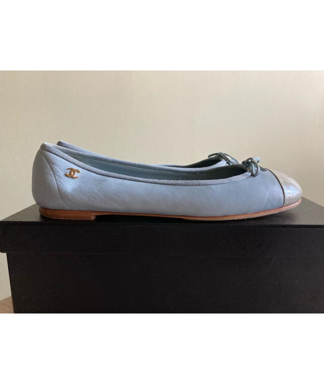 CHANEL Голубые кожаные балетки, фото 5