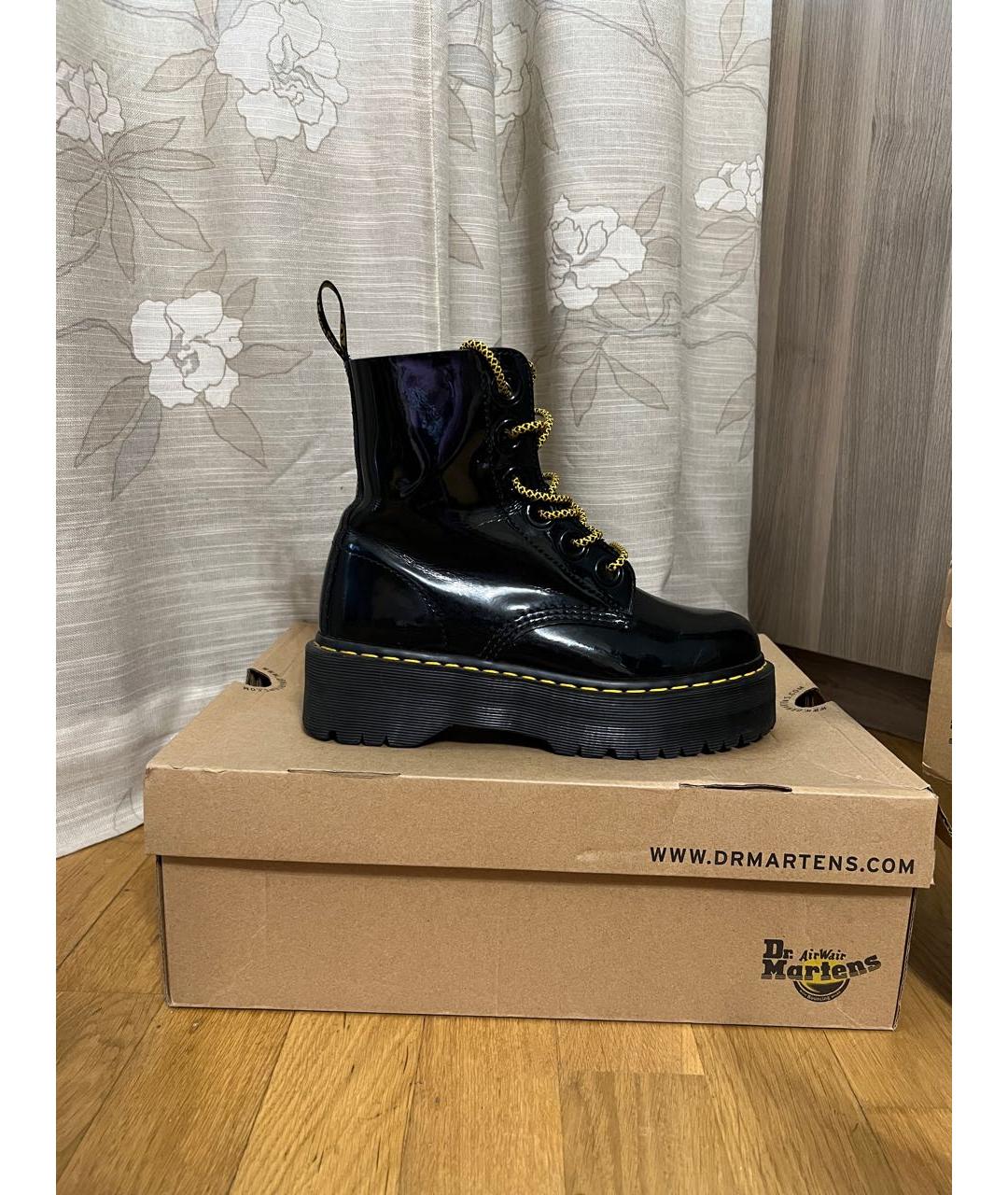 DR. MARTENS 24500 . 1420166