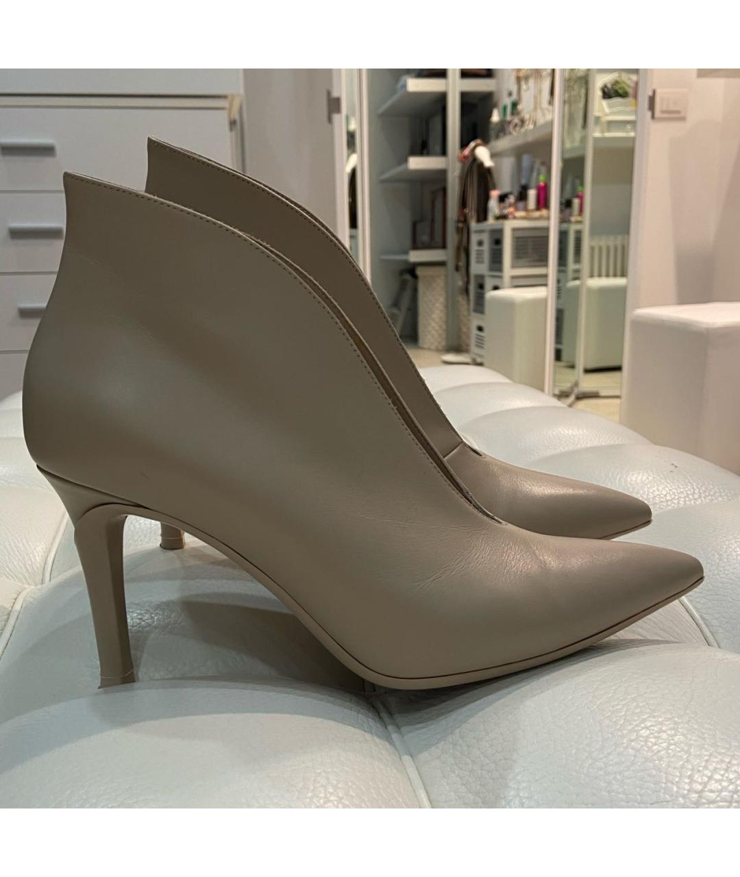 GIANVITO ROSSI Бежевые кожаные туфли, фото 8