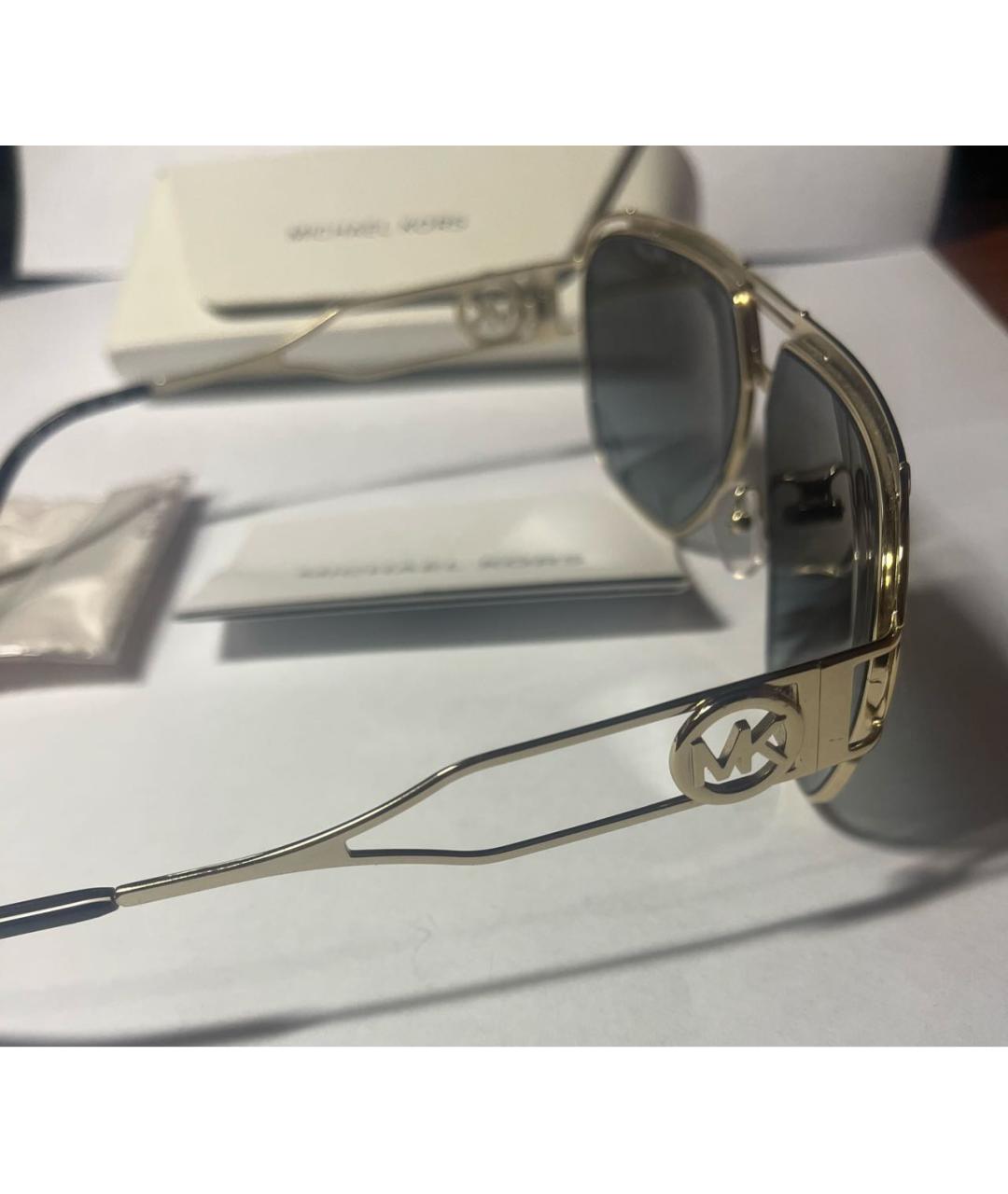 MICHAEL KORS Антрацитовые металлические солнцезащитные очки, фото 3