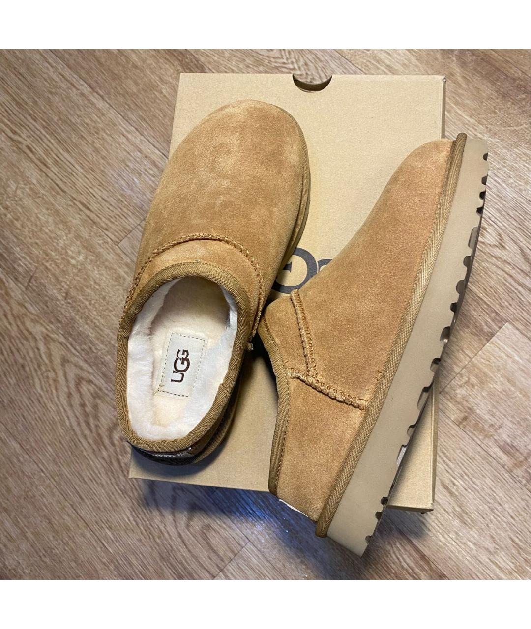 UGG AUSTRALIA Горчичные замшевые мюли, фото 2