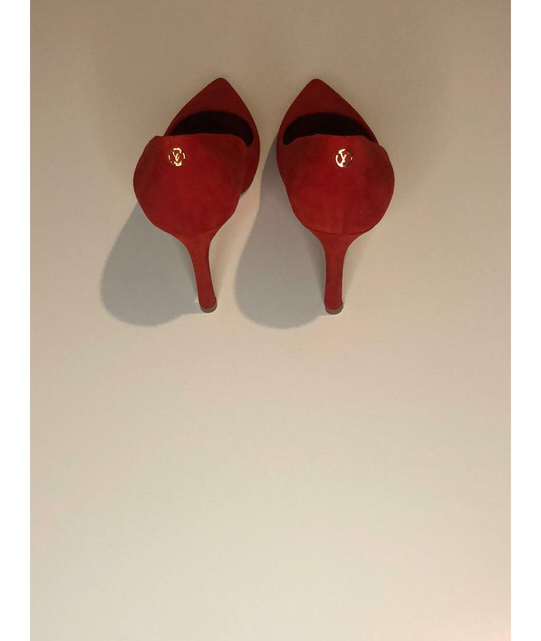 LOUIS VUITTON PRE-OWNED Красные замшевые туфли, фото 3