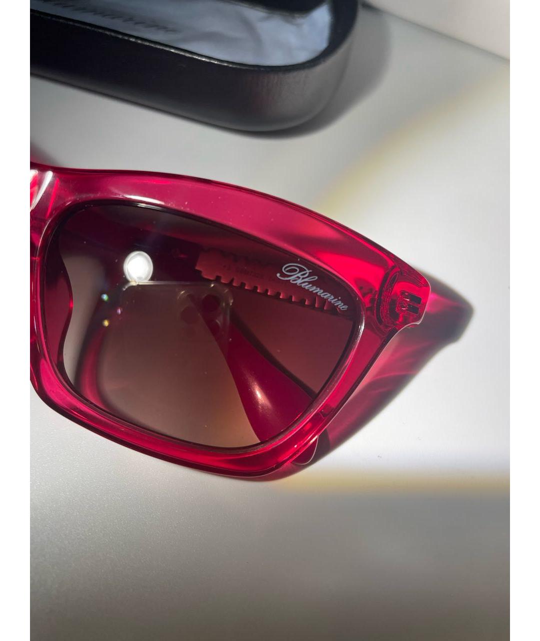 BLUMARINE Красные пластиковые солнцезащитные очки, фото 3