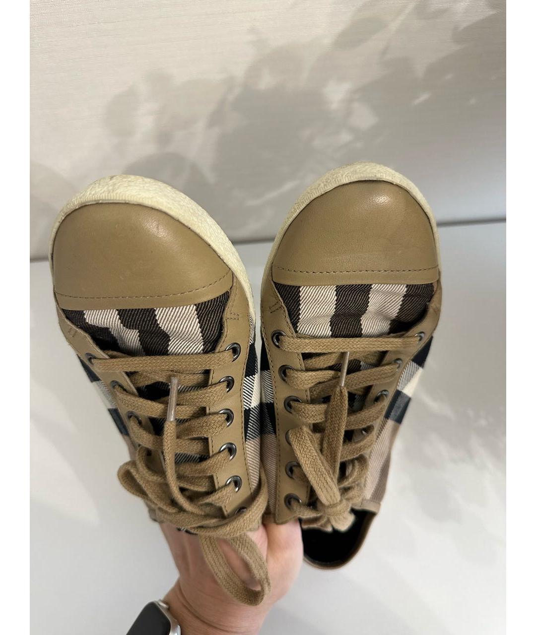 Burberry vintage hotsell house check sneakers