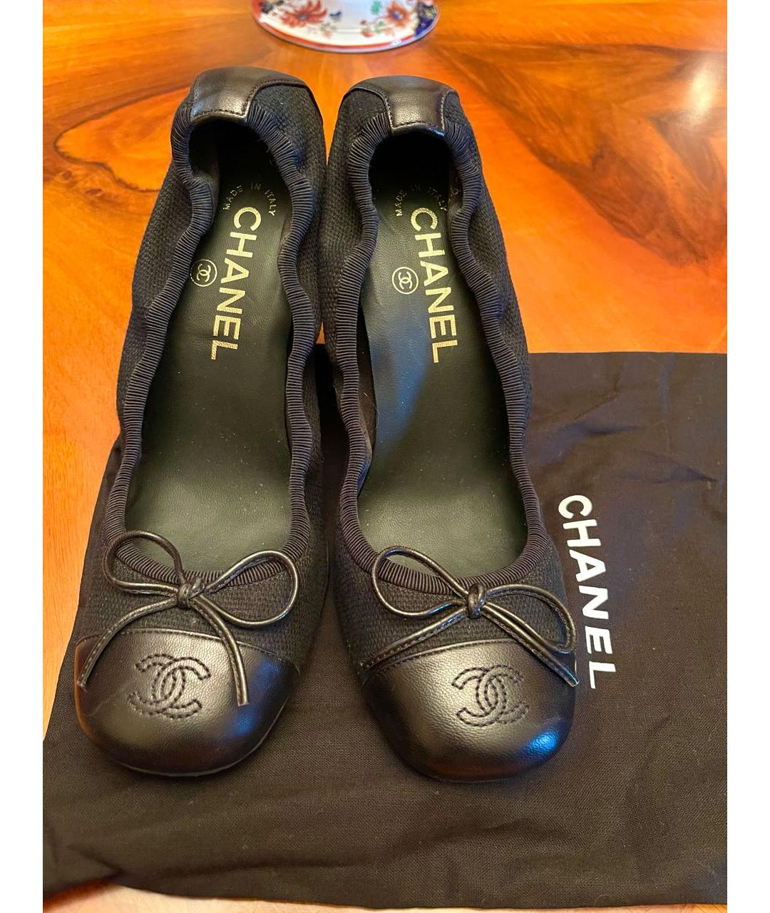 CHANEL PRE-OWNED Черные текстильные туфли, фото 2