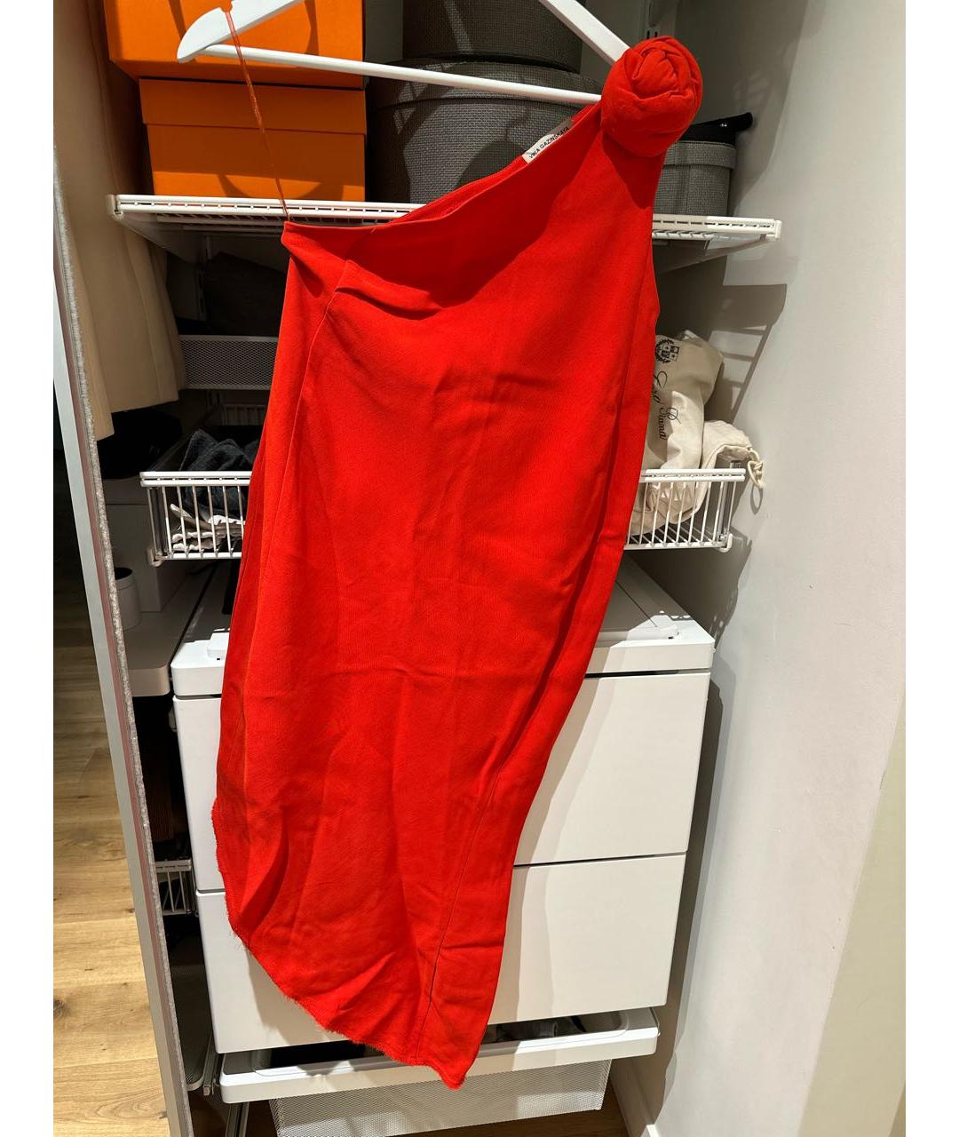 VIKA GAZINSKAYA Красное шелковое коктейльное платье, фото 5
