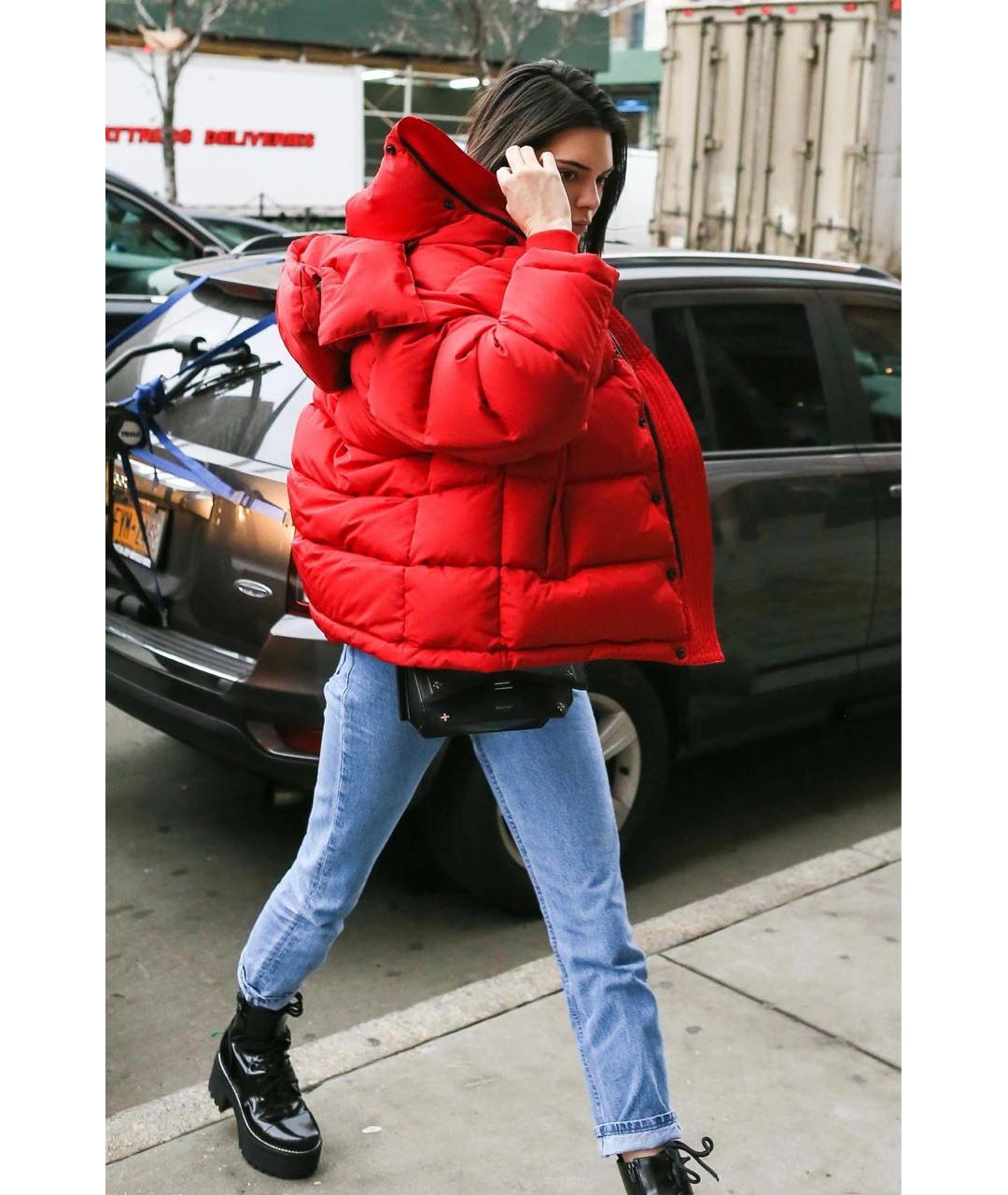 BALENCIAGA Красный пуховик, фото 6