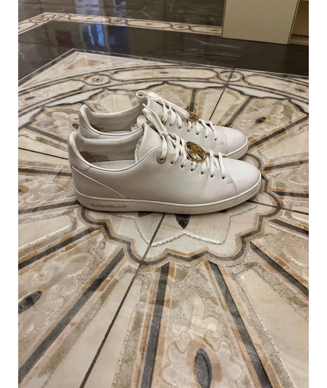 LOUIS VUITTON Белые кожаные кроссовки, фото 2