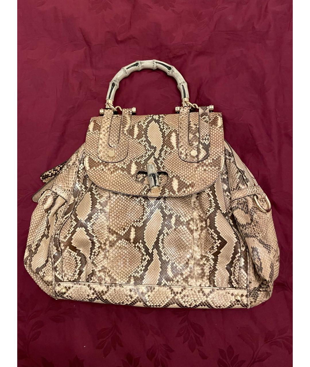 GUCCI Бежевая сумка с короткими ручками из экзотической кожи, фото 5