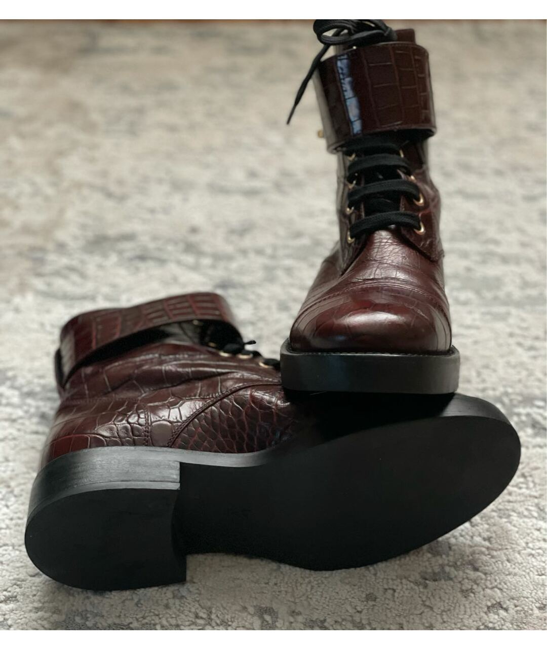 LOUIS VUITTON PRE-OWNED Бордовые ботинки из лакированной кожи, фото 2