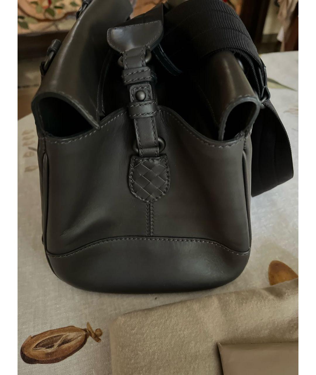BOTTEGA VENETA Серая кожаная сумка тоут, фото 6